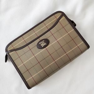 Vintage Burberry Mega check clutch